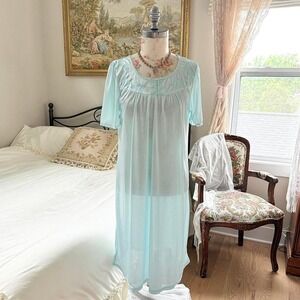 Blue embroidered nightgown  70s mint nightgown embroidered
